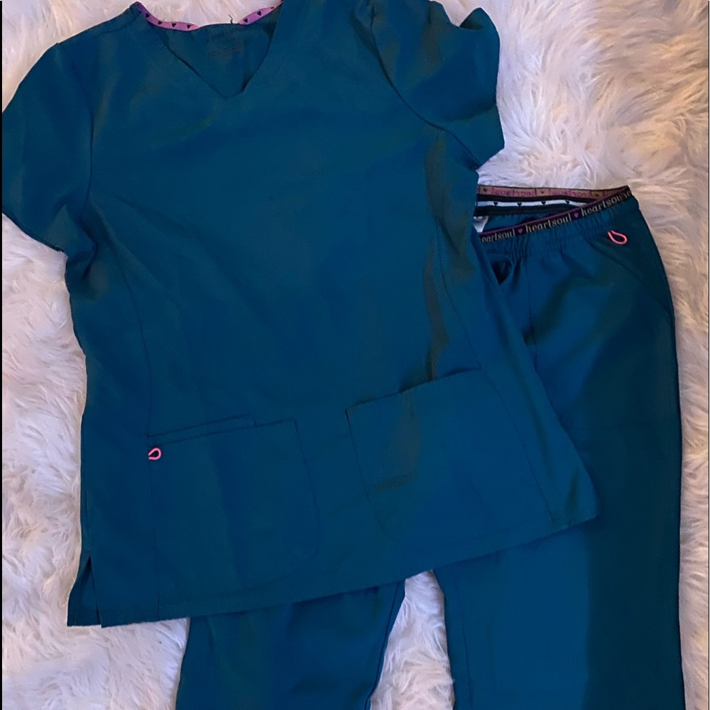 Heart Soul Scrub Set